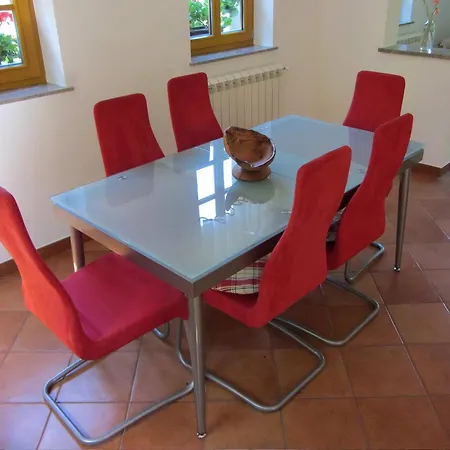 Holiday home Geraeumiges Inmitten Der *