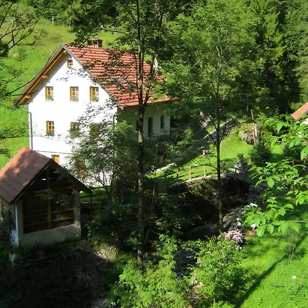 Holiday home Geraeumiges Inmitten Der *
