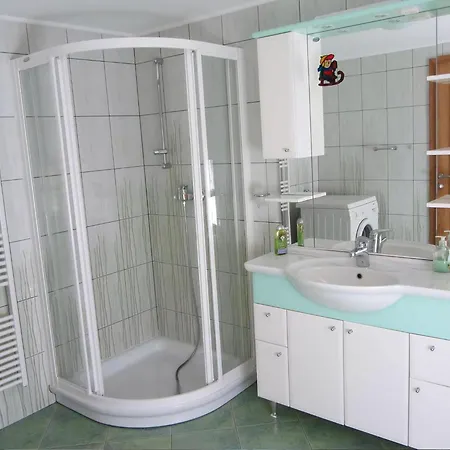 Holiday home Geraeumiges Inmitten Der *